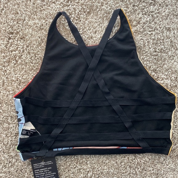 Onzie Flow Yoga High Neck Graphic Bra. BNWT - Picture 7 of 12
